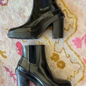 Hunter Black Gloss Chunky Heel Chelsea Rain Booties